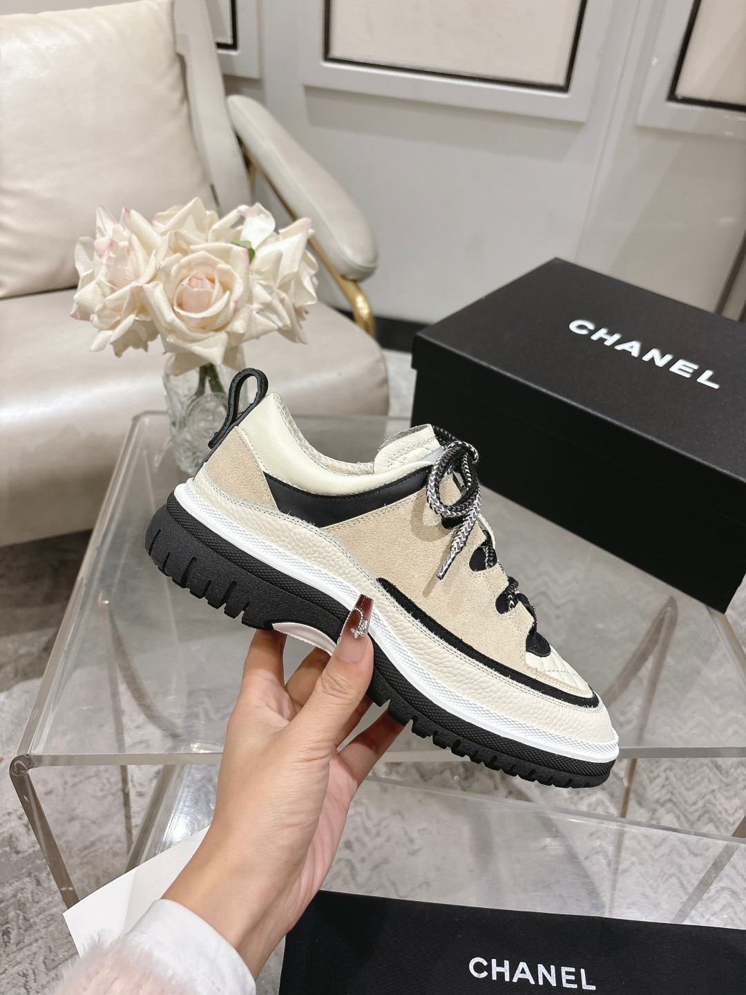Women's high heels